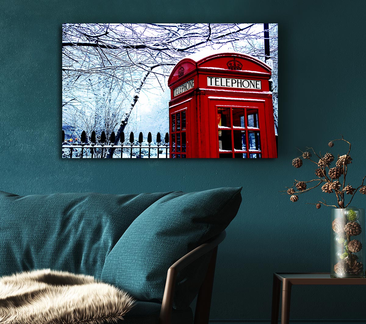 London Telephone Box In The Snow